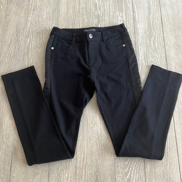 Ponte Pants in black - Picture 8 of 10